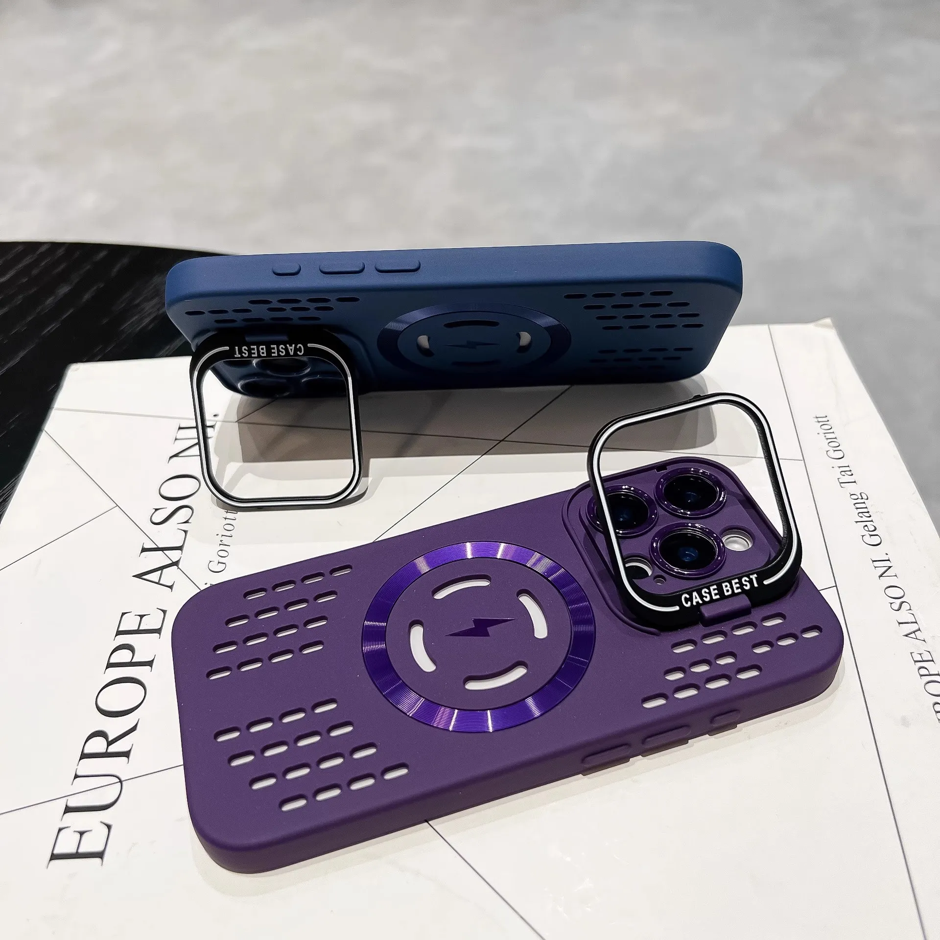 适用iPhone17PROMAX冰点散热磁吸手机壳苹果16镜头支架防摔保护套