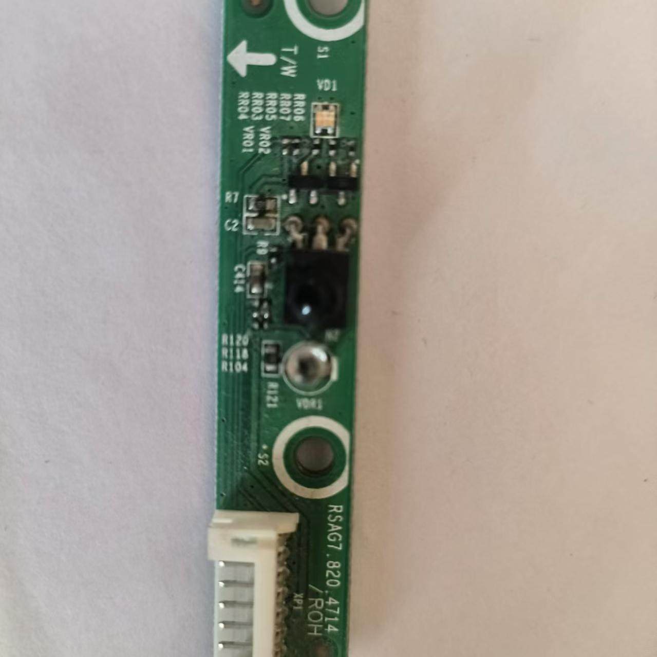 原装海信LED32T36X3D接收板RSAG7.820.4714