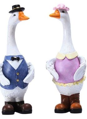 Garden Geese Statue Geese Statue With Outfits Resin Couple