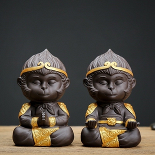 Zisha Sun Wukong tea pet statuette, Chinese Kung Fu tea set
