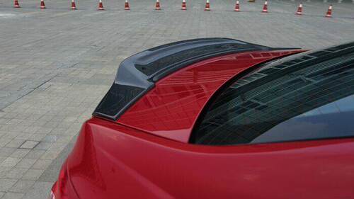 E级Coupe C207改装Renntech款尾翼