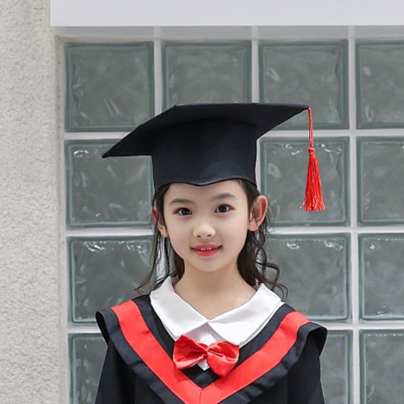 新款儿童博士服幼儿园小学生毕业礼服学士服帽表演服拍摄校园帽子