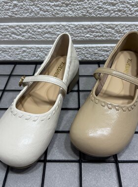 断码处理法式粗低跟玛丽珍单鞋女