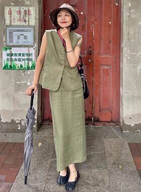 法式复古老钱风高级感亚麻两件套显瘦无袖马甲休闲背心半身裙套装