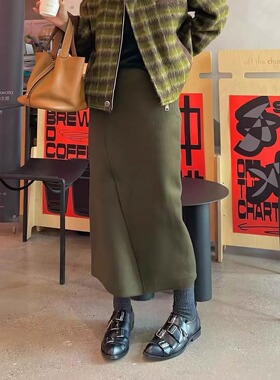 经典爱尔兰苔藓绿羊毛半身裙小众艺术感街头chic百搭中长款直筒裙