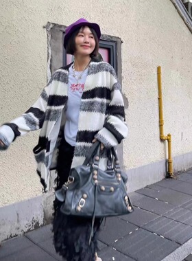 回归经典条纹针织开衫低调慵懒黑白条纹女外穿毛衣秋冬设计感外套