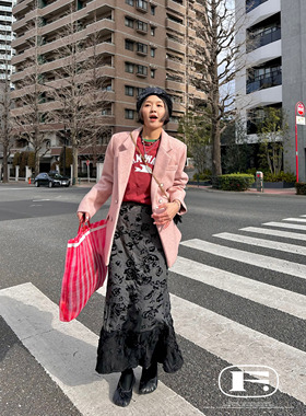 FreshMany专属格雷系穿搭 造型感满分小众高品质褶皱提花鱼尾裙