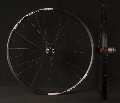 太阳车圈久裕花鼓山地gravel轮组