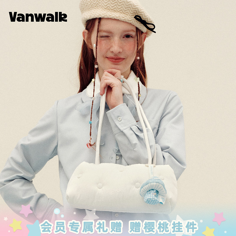 VANWALK/出走柔软充棉吐司单肩包图片