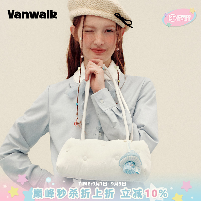 VANWALK/出走柔软充棉吐司单肩包图片