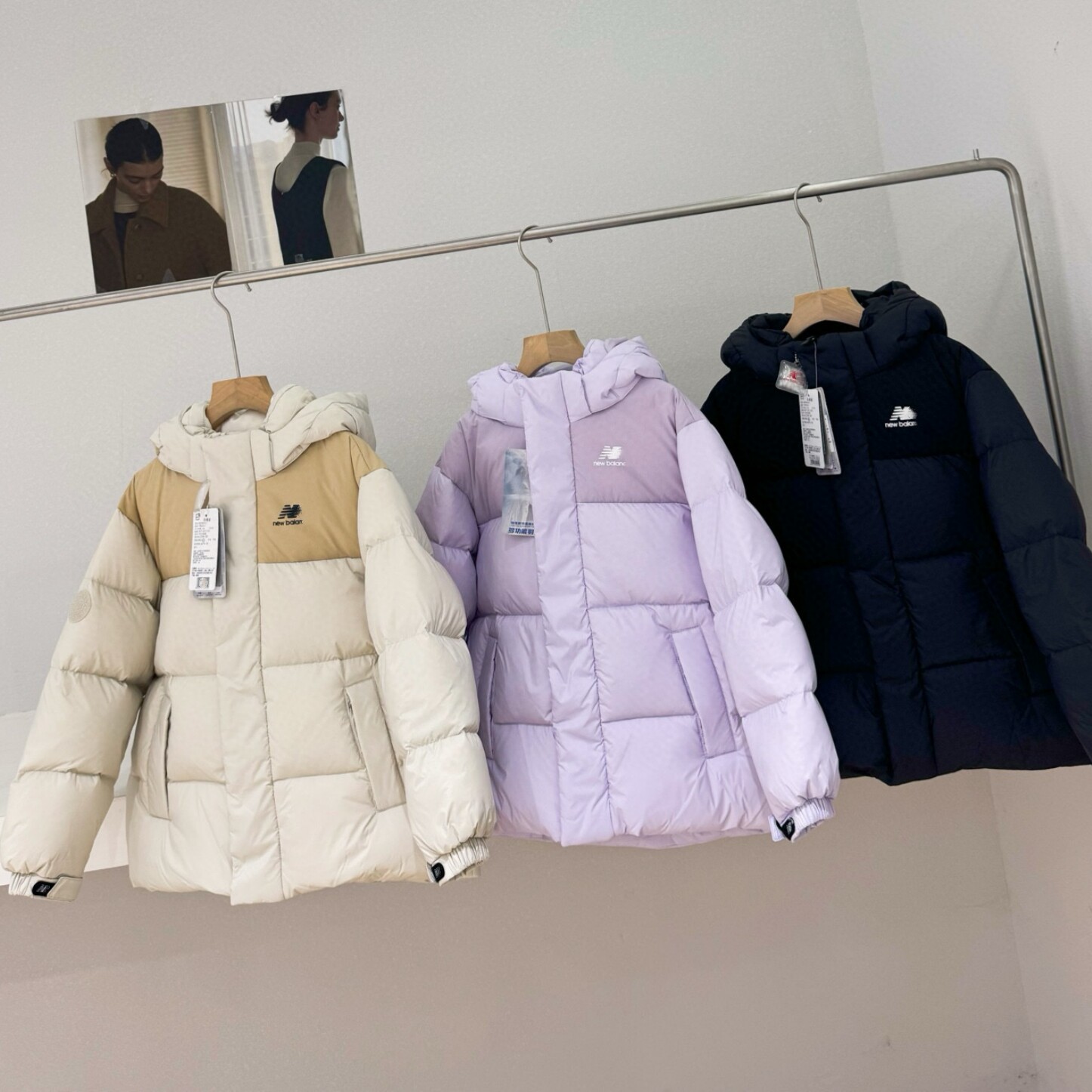 儿童冬季新款户外防风羽绒服男女童中大童保暖拼色连帽羽绒外套