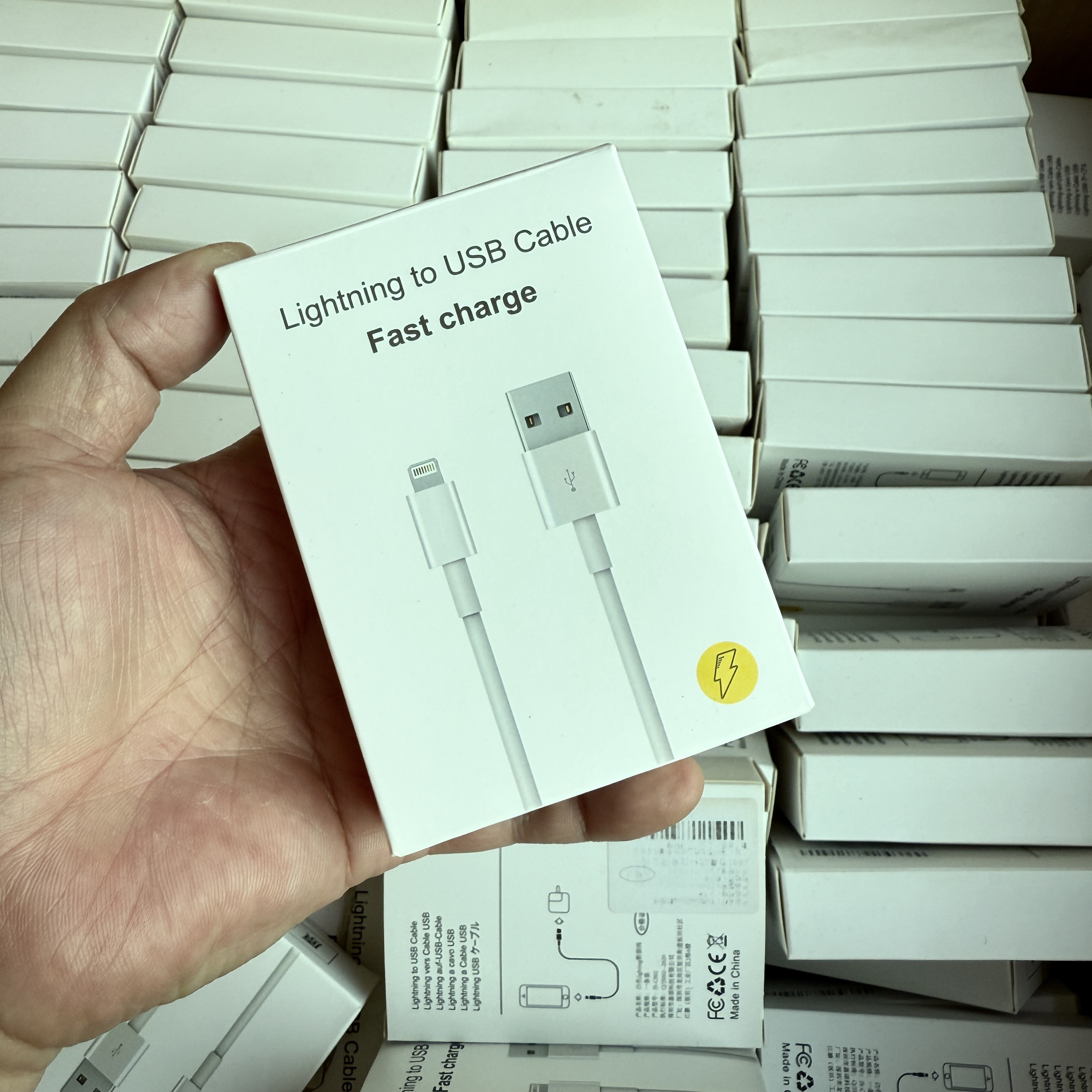 苹果线 1.5米 新的原包装,电子元器件市场,PCB电路板/印刷线路板,淘宝优惠券,粉丝福利购,淘宝优惠卷