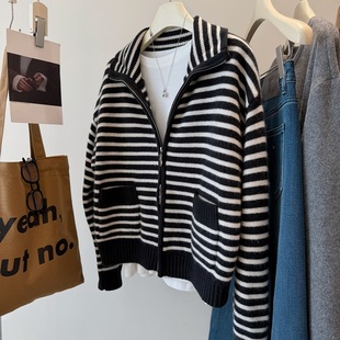 韩代同款！1oo羊毛 慵懒随性高领条纹双拉链保暖厚实针织衫女外套