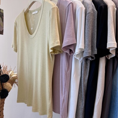 莱赛尔天丝羊毛U领显瘦面膜T恤女