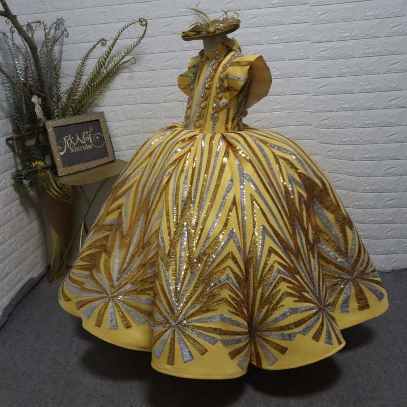 金色独唱年会儿童礼服欣入荷霸气