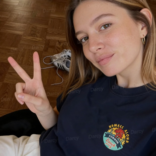 美式 复古加州洛杉矶松弛chill慵懒度假椰树阳光徽章不费力穿搭T恤