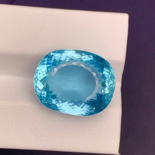 19.28克拉天然圣玛利亚色海蓝宝