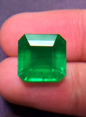 新货8.0克拉天然祖母绿裸石戒面vividgreen公主方GUILD认证彩宝