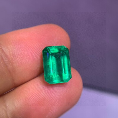 4.06克拉天然祖母绿戒面绿宝石