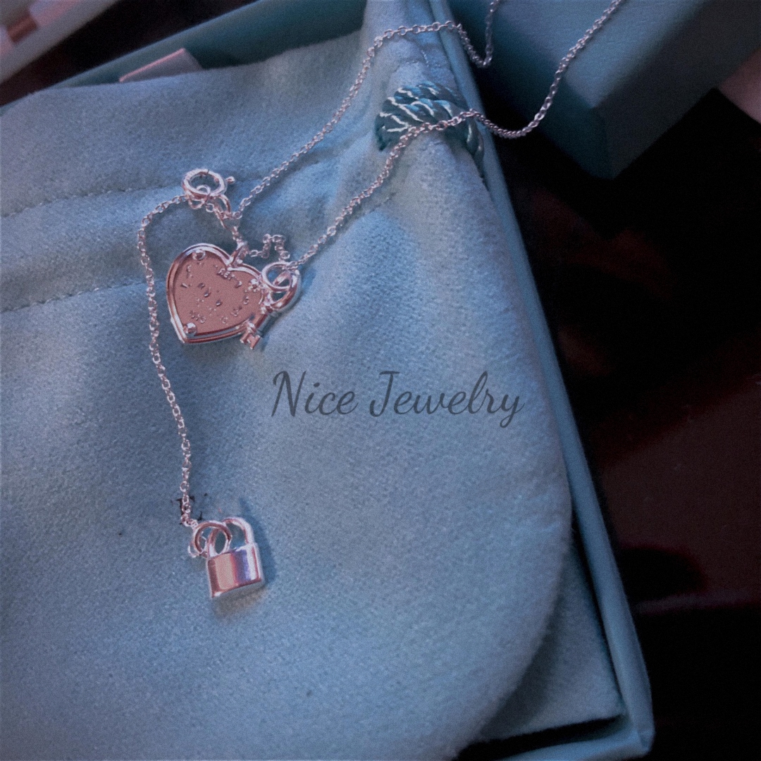 平替钥匙项链纯银女小众轻奢简约