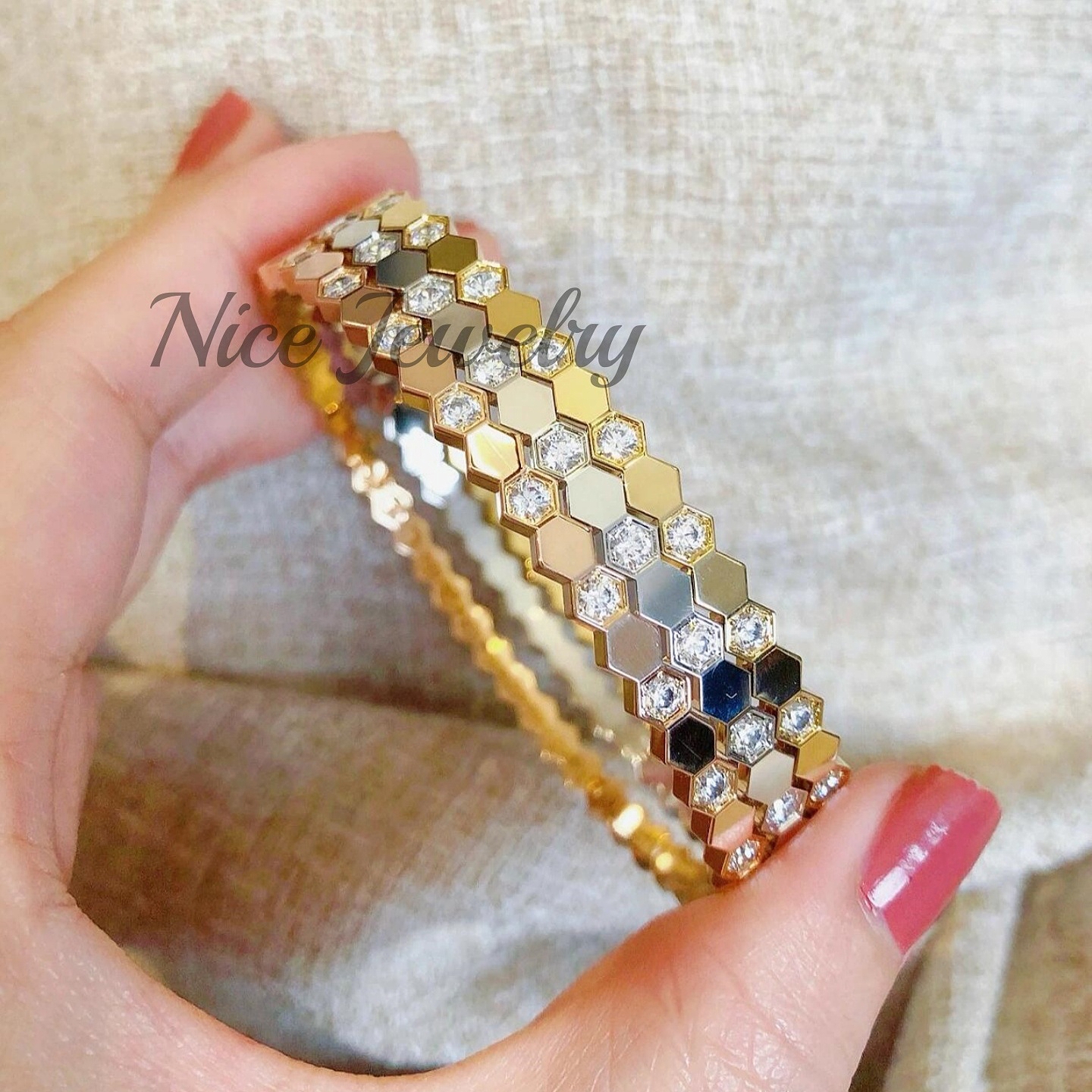 高版本v金CNC女叠戴蜂巢手镯