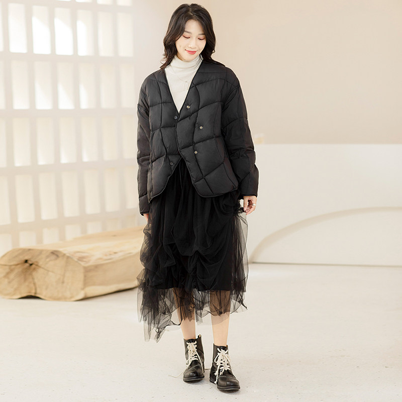 2022冬季新款休闲文艺范加厚羽绒服