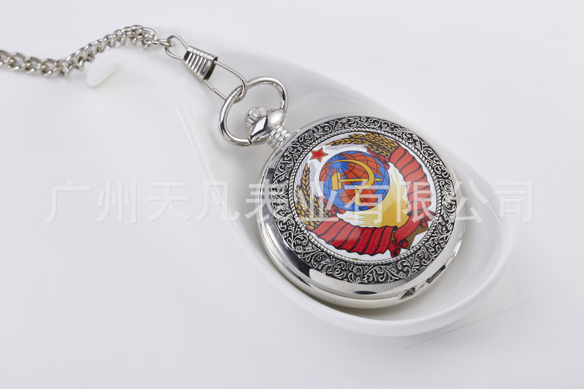 银色五角星怀表无品牌怀表