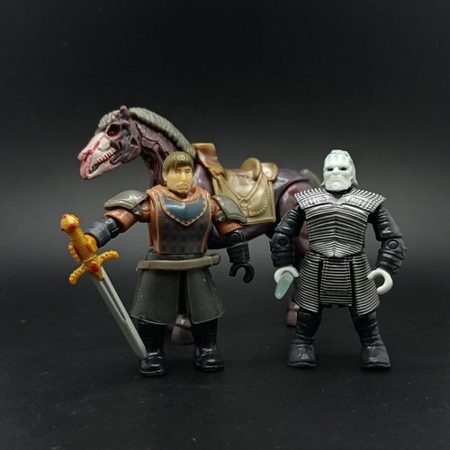 美家宝Mega Bloks权力的游戏可动人偶詹姆VX夜王战马