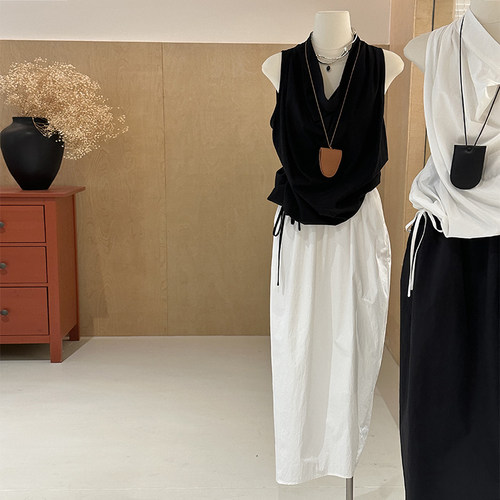 前短后长立体剪裁花苞型半身长裙