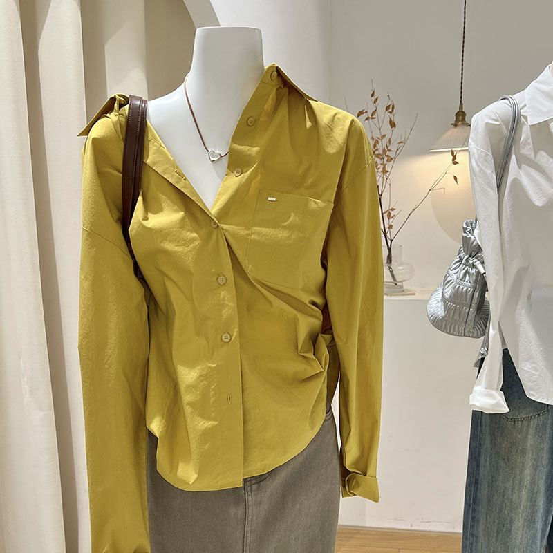 白衬衫韩系叠穿宽松外套简约时尚