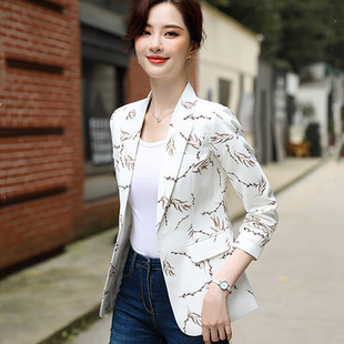 高级感炸街小西装短外套女2026秋季新款个性显瘦收腰气质小西服潮