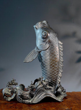 铜制鱼跃龙门复古日本摆件