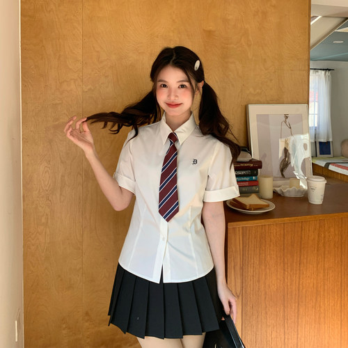 东京岁时记夏季轻薄白色短袖衬衫