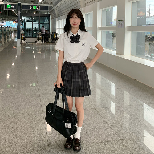 jk制服套装衬衫百褶裙两件套
