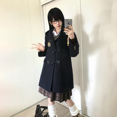 学院风毛呢外套连帽牛角扣大衣