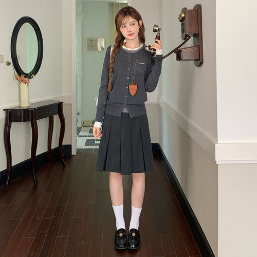 东京岁时记针织衫外套短裙套装