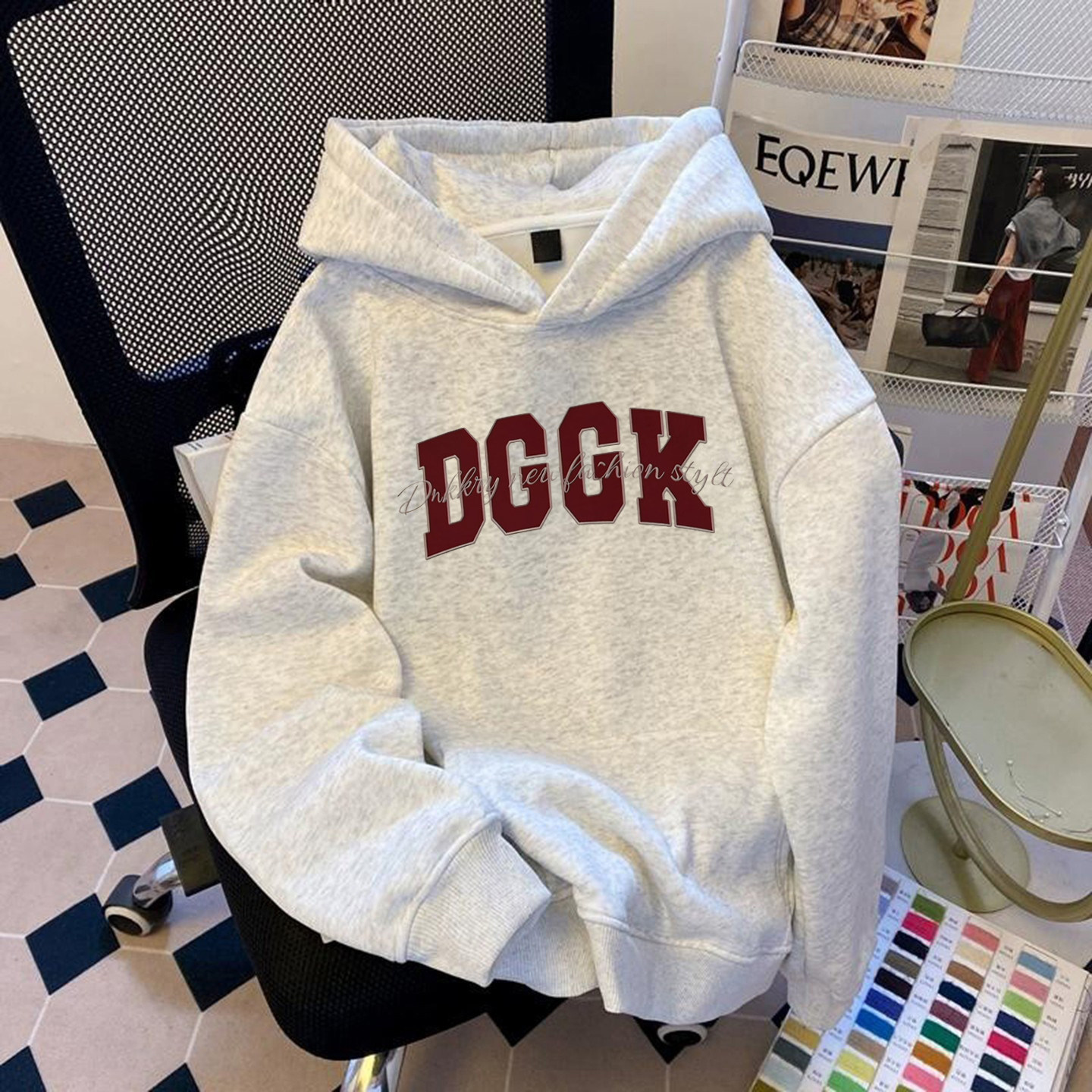 男女童美式潮牌连帽卫衣儿童新款春秋冬宽松字母加绒上衣外套学生