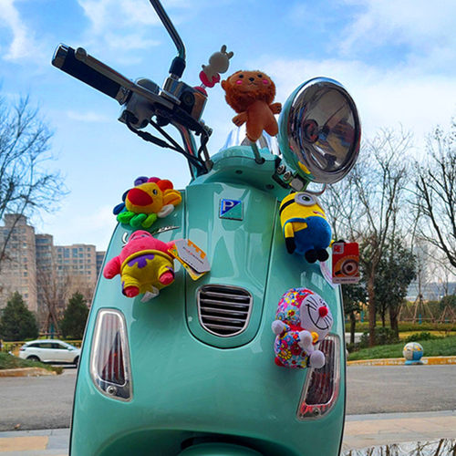 维多利亚vespa毛绒玩偶卡通公仔