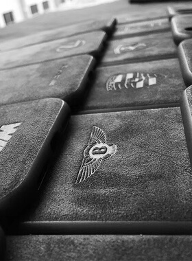 namecase#字母定制小众高端翻毛贴皮礼品车标手机壳iPhone14