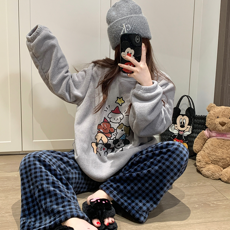 珊瑚绒睡衣女冬季加厚保暖圆领可爱2025新款卡通秋冬款家居服套装