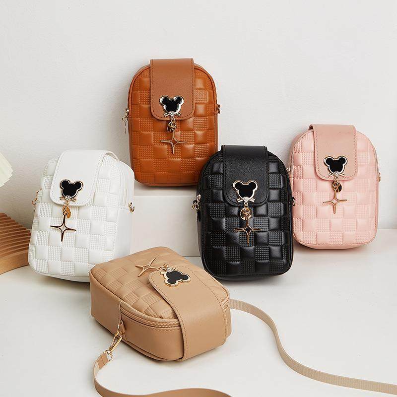 2023新款女包小众设计百搭小方包时尚压花单肩斜挎包大容量手机包,运动包/户外包/配件,挎包/拎包/休闲包,淘宝优惠券,粉丝福利购,淘宝优惠卷