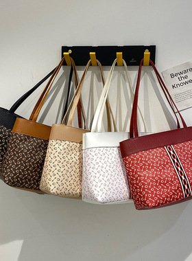 包包女时尚2023ladies bags小包单肩包女经典印花水桶包