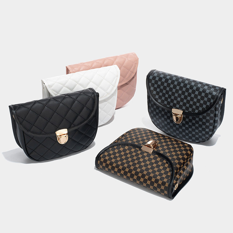 菱格绣线女士单肩贝壳包2024新款时尚简约圆点印花斜挎包一件,运动包/户外包/配件,挎包/拎包/休闲包,淘宝优惠券,粉丝福利购,淘宝优惠卷