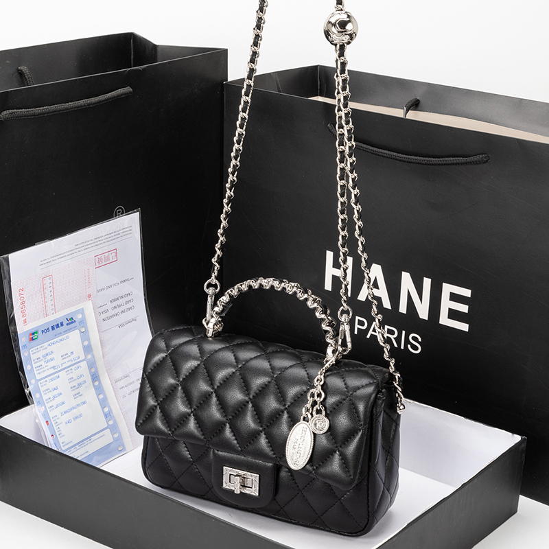 24款小金球方胖子包包女羊皮单肩斜挎小香风经典链条菱格小方包女