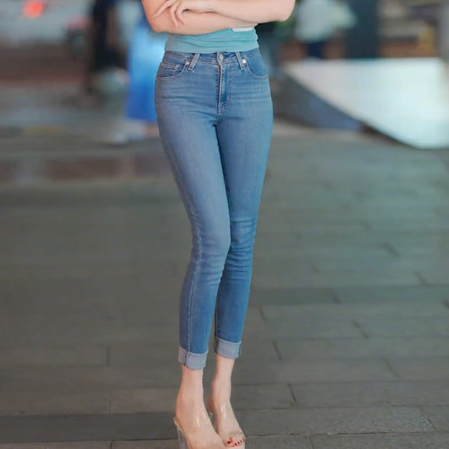 夏季女时尚弹力紧身小脚牛仔裤