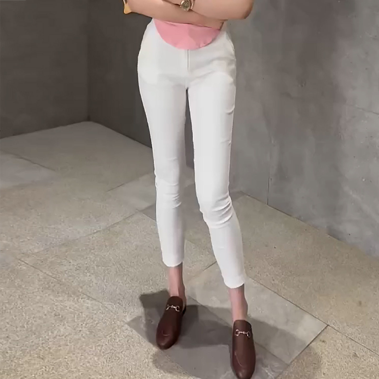 2026春夏季新款白色紧身小脚牛仔裤女高腰显瘦弹力八九分铅笔裤子