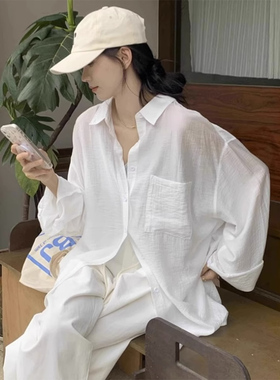 法式白色棉麻翻领防晒衬衫女夏季设计感小众别致落肩宽松气质衬衣