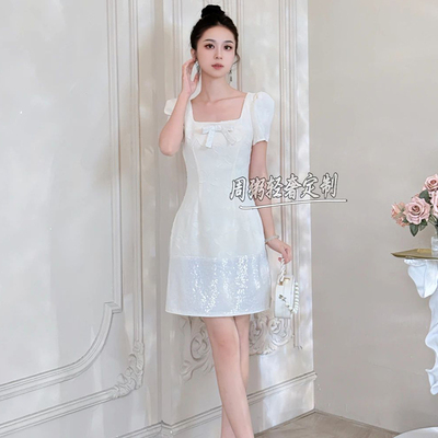 女神范泡泡袖亮片连衣裙