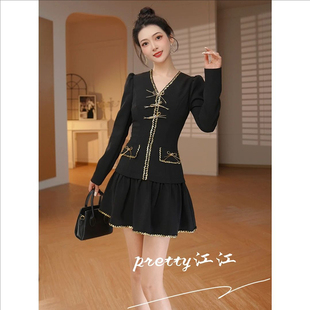 欧洲站黑色高级感V领连衣裙新款 重工亮片名媛风轻奢显瘦小礼服裙