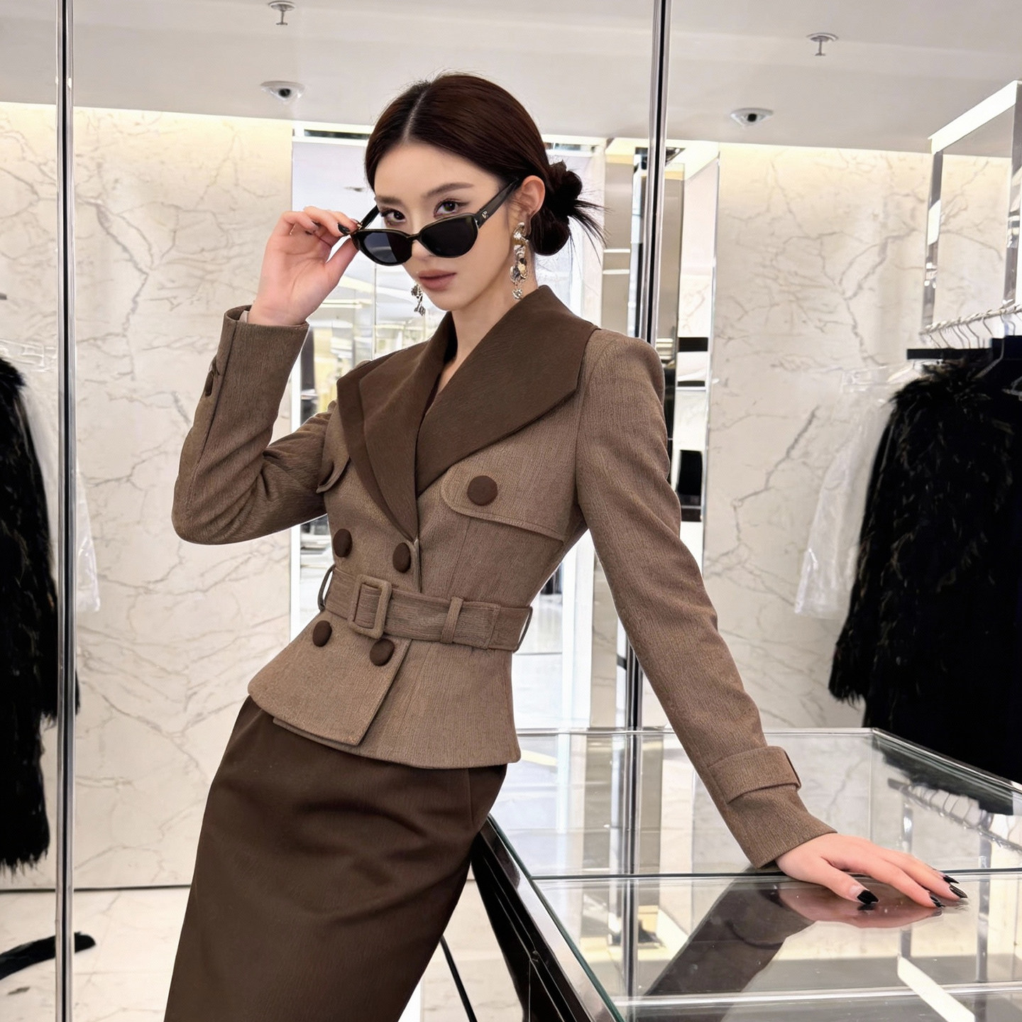 港式职场御姐感西装连衣裙女秋冬腰带翻领高级感修身气质包臀裙子